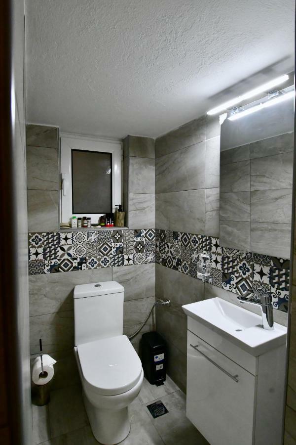 Comfortable, Spacious Studio @ Kolonaki เอเธนส์ ภายนอก รูปภาพ